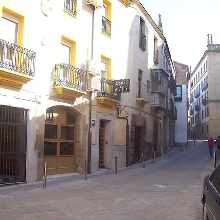 פלאסנסיה Hostal Muralla מראה חיצוני תמונה