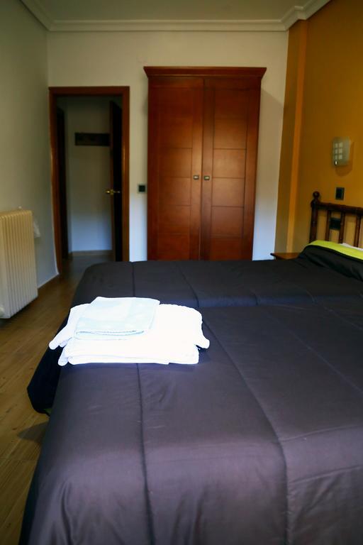 פלאסנסיה Hostal Muralla מראה חיצוני תמונה